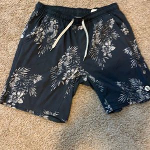 Vuori Kore short only wore a few times